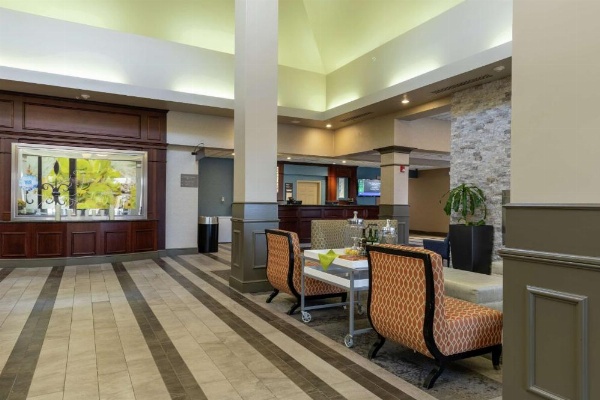 Hilton Garden Inn West Des Moines image 10