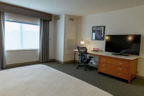 Hilton Garden Inn West Des Moines image 21