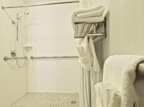 Hilton Garden Inn West Des Moines image 25